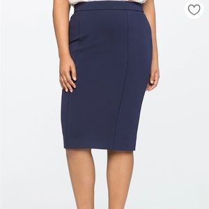 NWT Eloquii "Ultimate Suit Skirt" Pencil Navy Blue Stretchy Plus 18